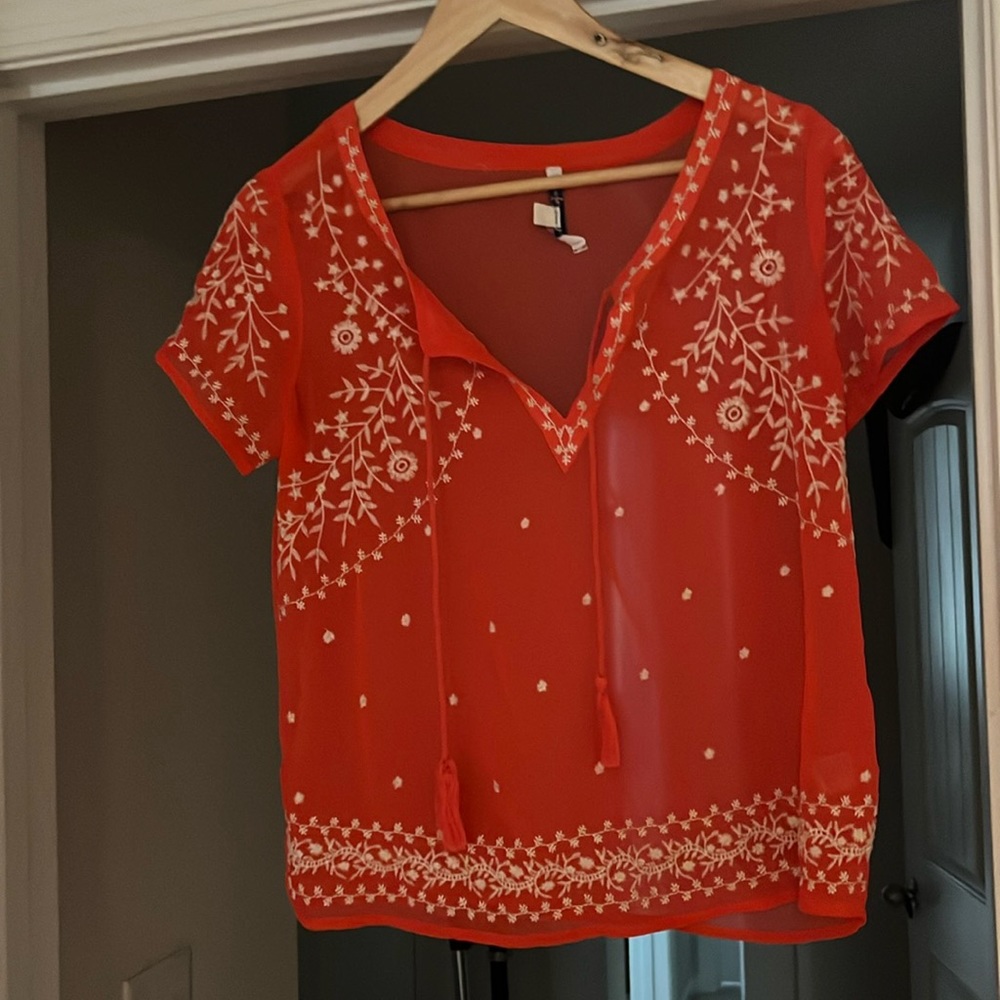 Super cute lace blouse